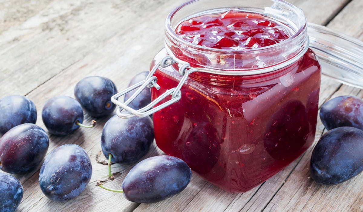 How to make damson jam